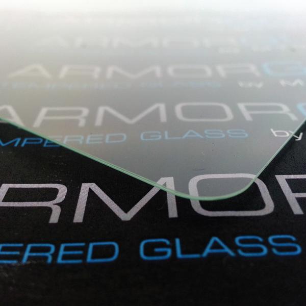 ArmorGlas by MYGOFLIGHT Tempered Glass Screen Protector for iPad 2 iPad 3 iPad 4 Rounded Edge Close Up